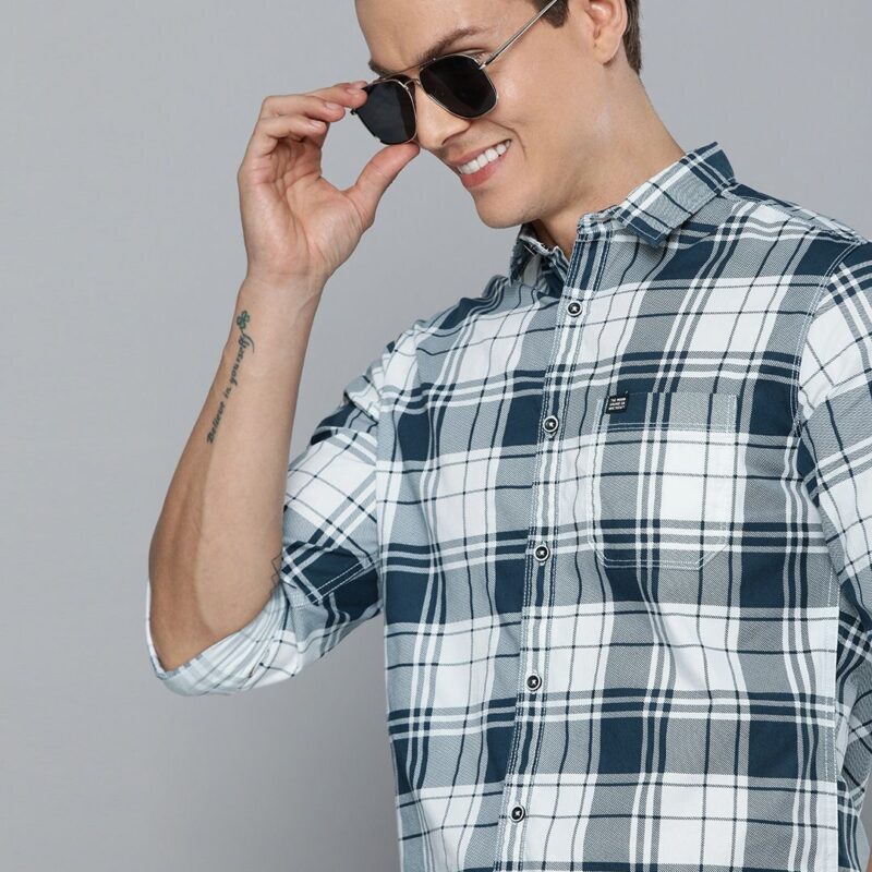 Slim Fit Casual Shirt